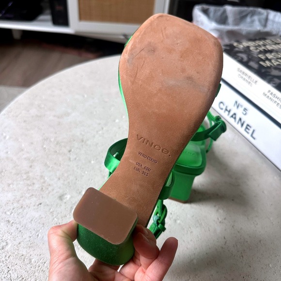 Vince Luella Green Satin Strappy Block Heel Sandals Square Toe Vero Cuoio 6.5M - Picture 7 of 8